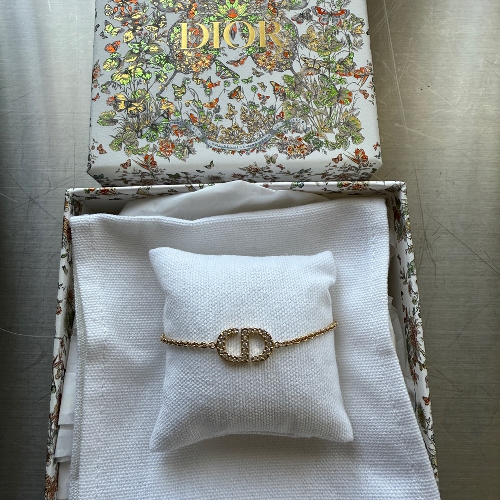 Dior Gold Interlocking Circles Bracelet